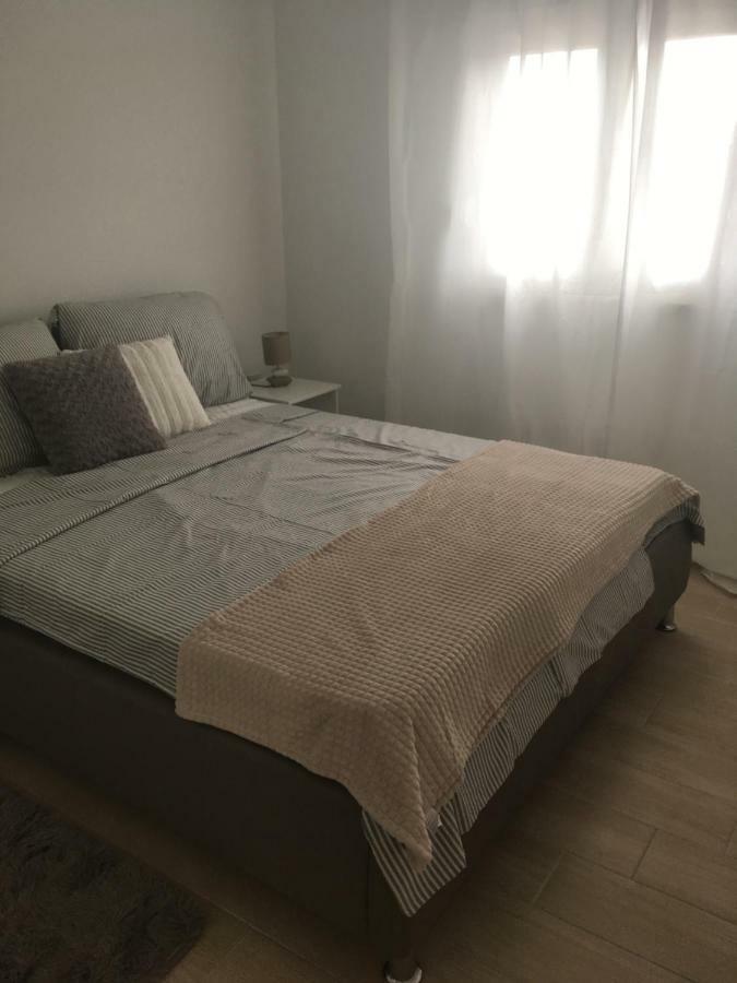 Luxury Apartments Vucinic Pirovac Exterior foto
